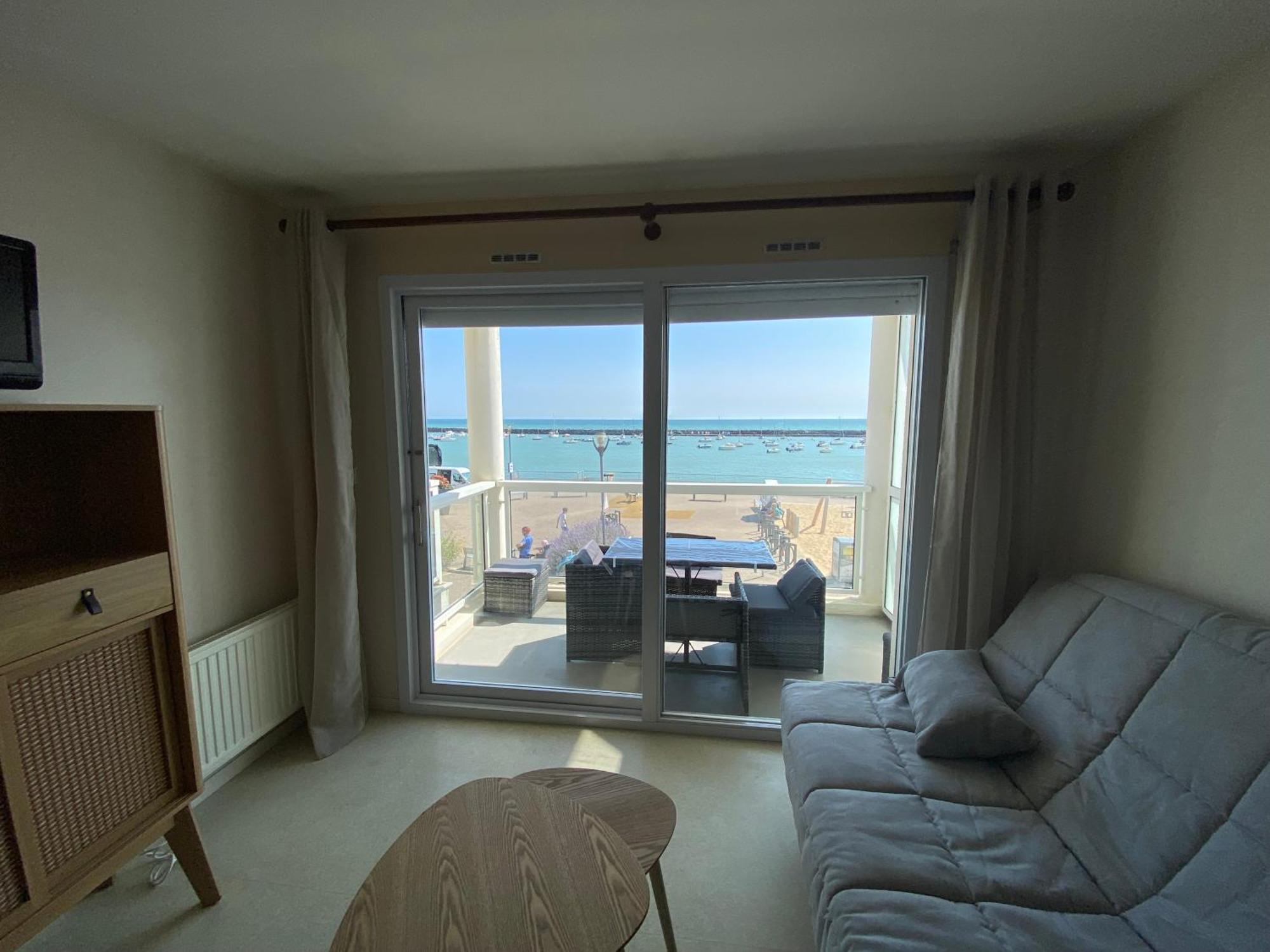 Appartement Vue Sur Mer Et Le Port Жар-сюр-Мер Екстериор снимка